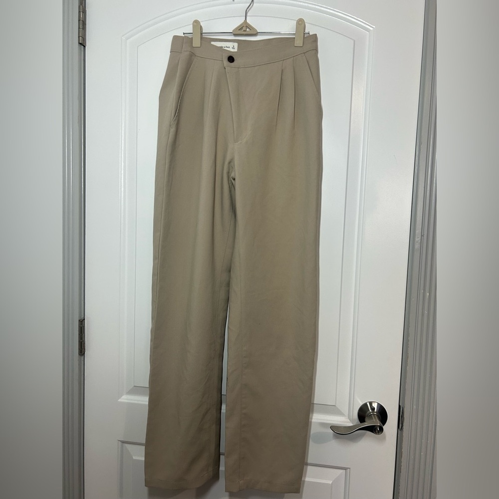 Abercrombie & Fitch Pleated Relaxed Trouser Pants Size S preppy chic preppy 90s - Picture 3 of 12